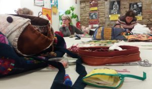 Atelier couture tricot patchwork Maison du Terroir Genouilly 71